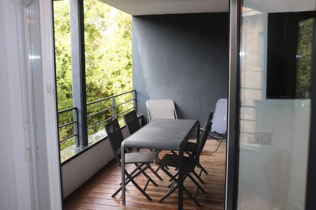 Apartament Les Cedres -Tram A 50 Metres, Bordeaux A 5 Minutes, Parking Cenon Zewnętrze zdjęcie